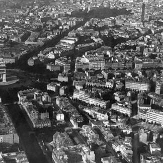 Arc de Triomphe as viewed from a balloon