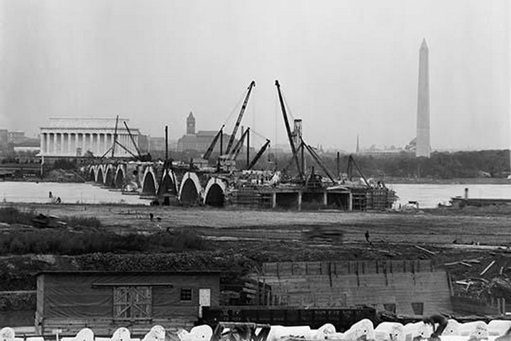 Arlington Memorial Bridge Construction in 1928