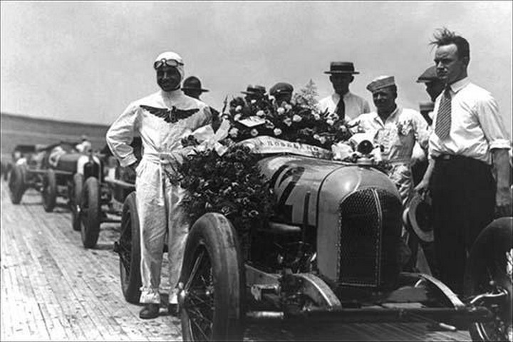 At the Start of the Balto-Washington 250 Race by Herbert E. French