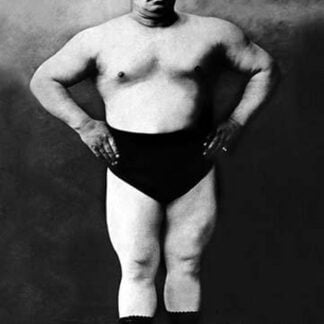 Bodybuilder in Hands on Hips Pose