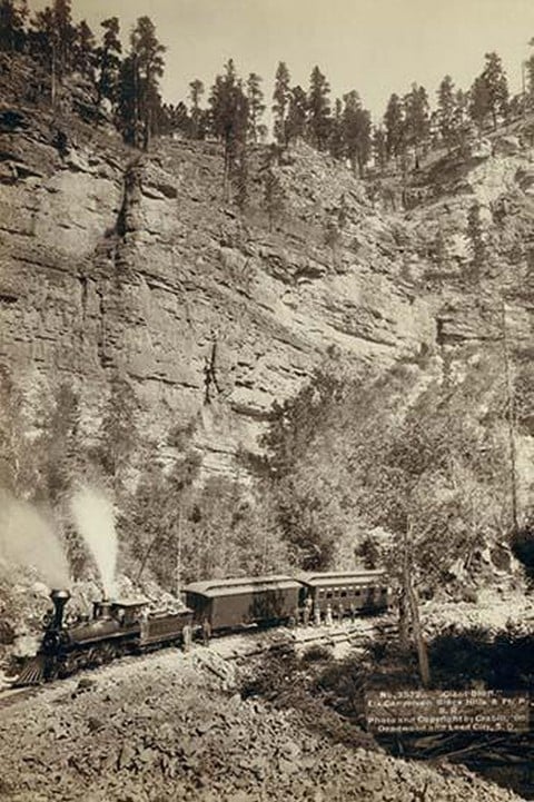Giant Bluff. Elk Canyon on Black Hills and Ft. P. R.R.