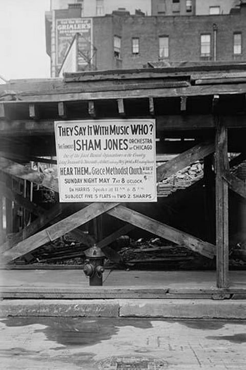 Isham Jones says it with Music at the Grace Methodist Church