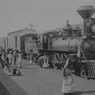 Mexican Central Railway train at station