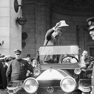 Teddy Roosevelt arriving by car at Union station